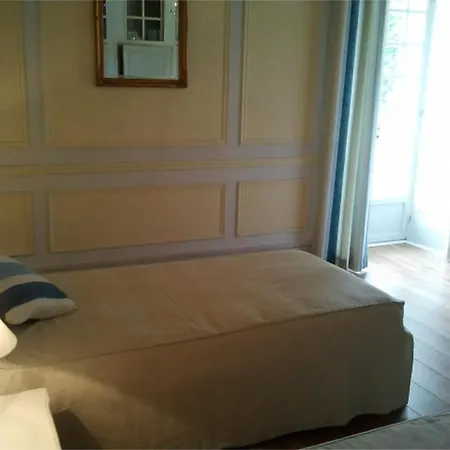 Le Prieure Saint Remy * Montreuil-sur-Brêche