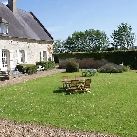 Le Prieure Saint Remy Montreuil-sur-Brêche