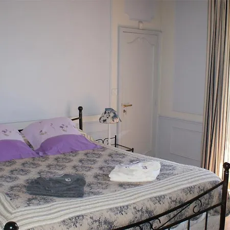 Le Prieure Saint Remy * Montreuil-sur-Brêche